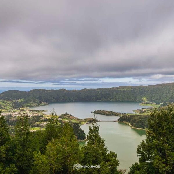 Lago Encoberto