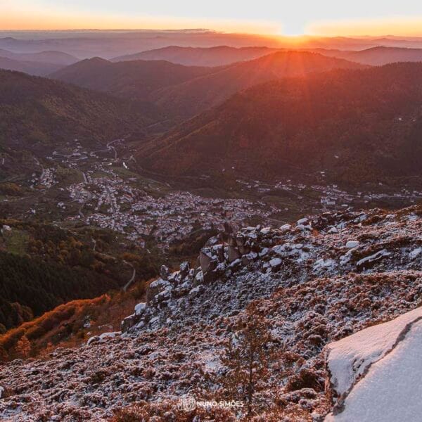 Tranquilidade no Topo Nevado