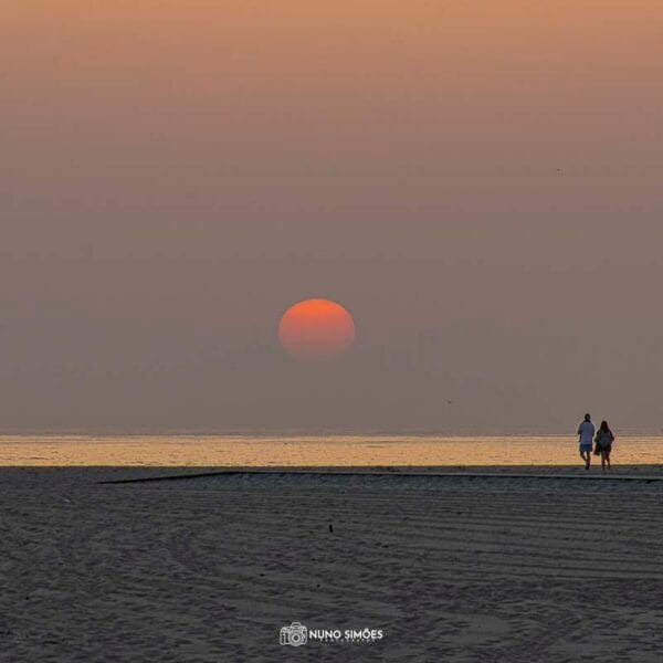 Paraíso ao Pôr do Sol
